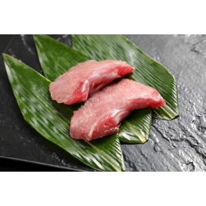 養殖マグロ屋さん直送！！　対馬産本マグロのほほ肉 1 kg