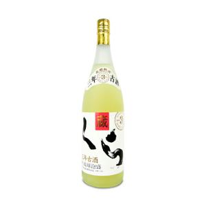 ヘリオス酒造 くら古酒 泡盛 1800ml｜tsutsu-uraura