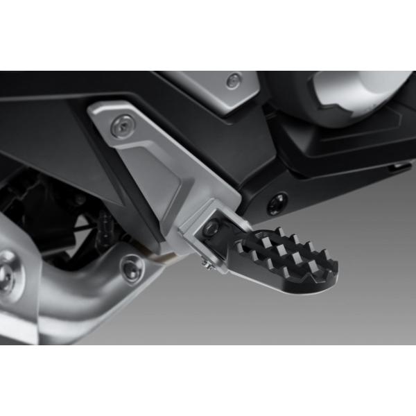 X-ADV(RH21)ライダ−ステップ　08R72-MKT-D00