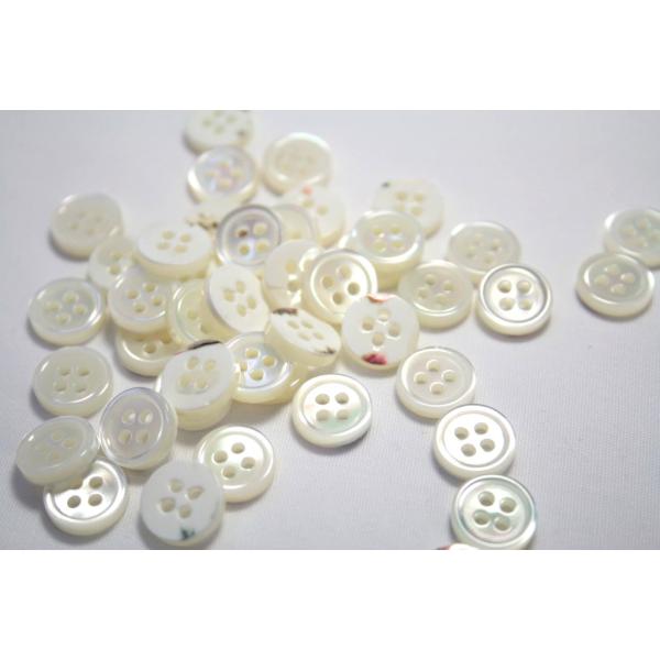 肉厚 17型高瀬貝ボタン 11.5mm 単品  厚み2.5mm 天然貝 シャツボタン シェルボタン