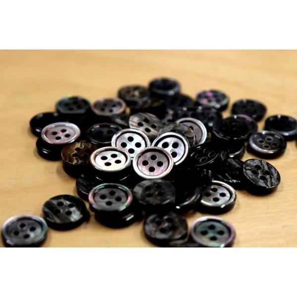 肉厚 17型黒蝶貝ボタン 11.5mm単品1個単位 厚み2.5mm 天然貝シャツボタン シェルボタン