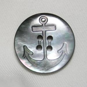 イカリ柄黒蝶貝ボタン 23mm シェルボタン