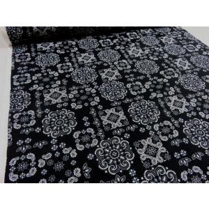 バンダナ柄 ブラック スケアー生地 108cm幅 日本製 綿100％ コットン 布 薄手 切り売り 入園入学 ハンドメイド 巾着袋