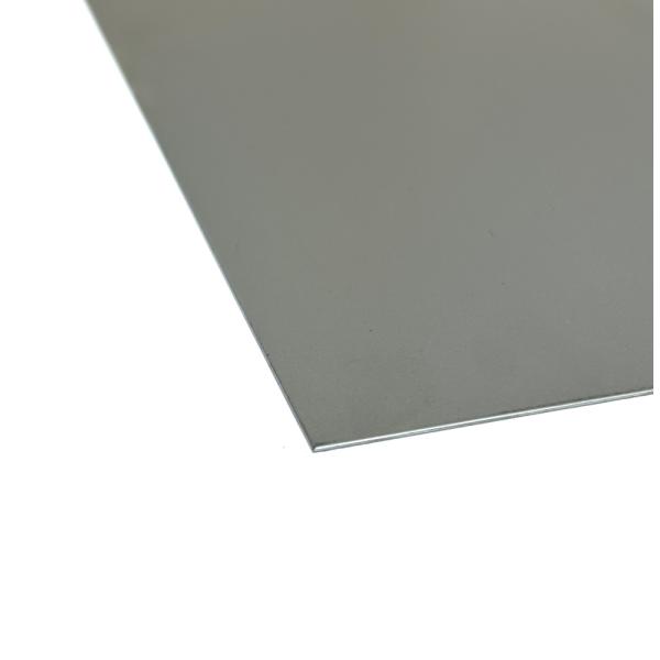 現場屋さん　普通鉄板　一般的な鉄の板です　厚さ0.8ミリ　大きさ 800ミリ(80cm)×600ミリ...