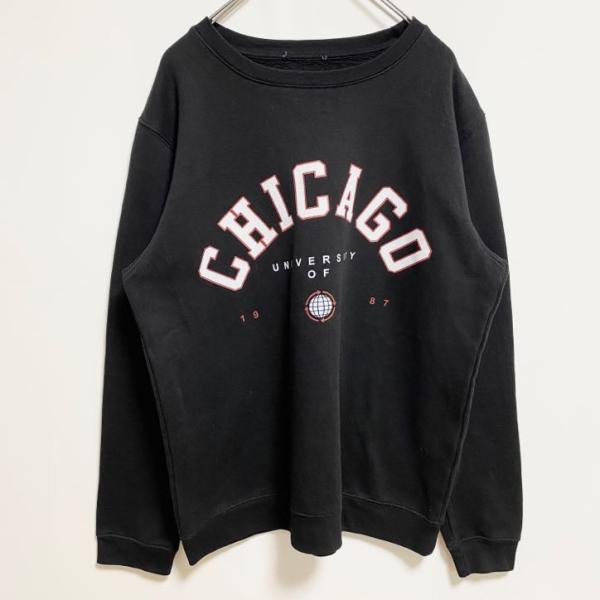 古着 used　長袖カレッジロゴプリントスウェット　トレーナー　クルーネック　シカゴ大学　黒　ブラッ...