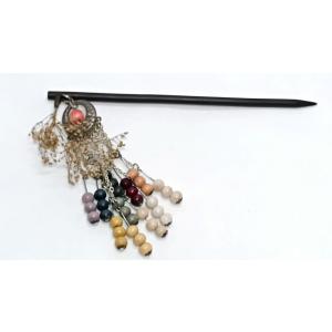 自然色の染珠のかんざし 7625現品のみ 3連染珠11本にドライフラワー様の飾りのかんざし｜turfan