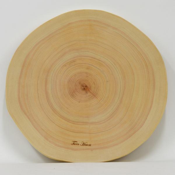 ツインハーツ【桧】年輪 天然一枚板 まな板、料理プレート  (直径 30cm) ちょっと節ありBB
