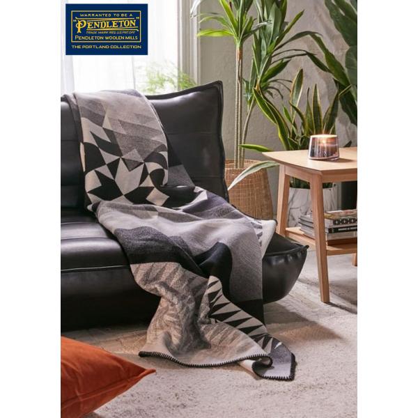 PENDLETON Pendleton - Nike N7 Blanket Robe, Black ...