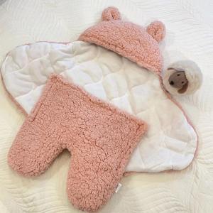新生児 スリーパー 赤ちゃん おくるみ　綿毛布 寝具 ベビー パジャマ 出産祝い 退院 お宮参り 冷房対策　あったか60 70 80 90 95