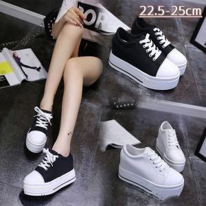 白厚底スニーカー黒プラットフォームシューズ�