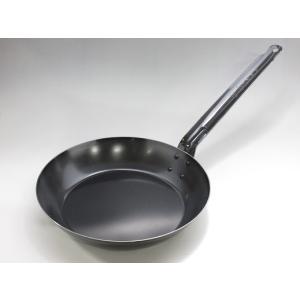 サミット工業(株)　SU　鉄黒皮　厚板フライパン　IH対応　26cm