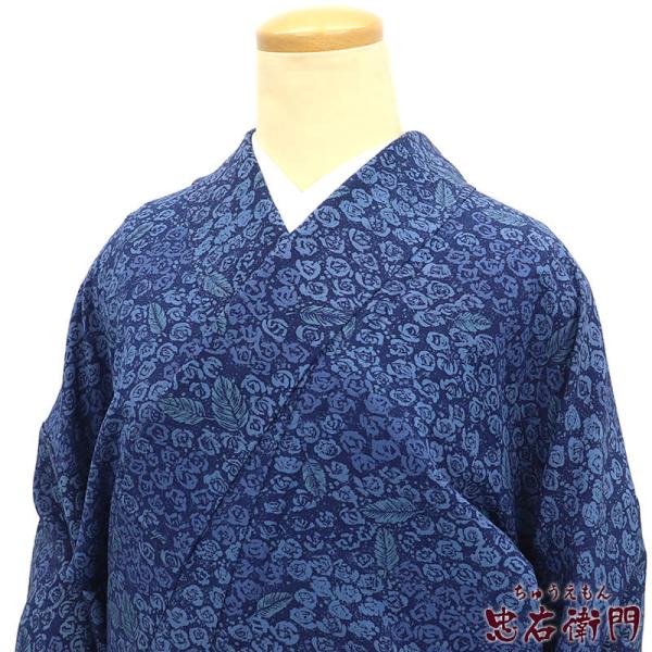 中古 小紋 袷 レディース 正絹 紺 バラ 葉 モダン 身丈173.5cm 裄丈69.5cm カジュ...
