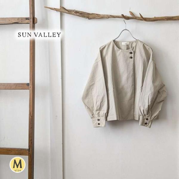 SUNVALLEY サンバレー ノーカラーショートジャケット アシンメトリー タックデザイン コンパ...