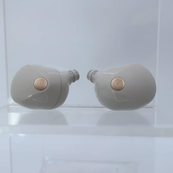 〔中古〕SONY(ソニー) WF-1000XM5 プラチナシルバー〔377-ud〕