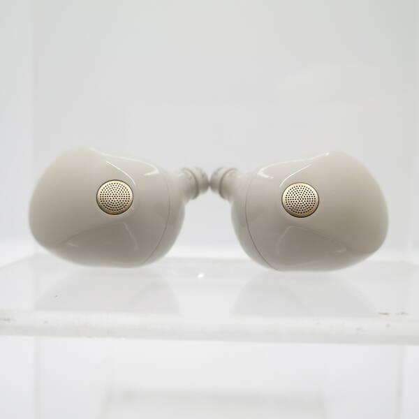 〔中古〕SONY(ソニー) WF-1000XM5 プラチナシルバー〔198-ud〕