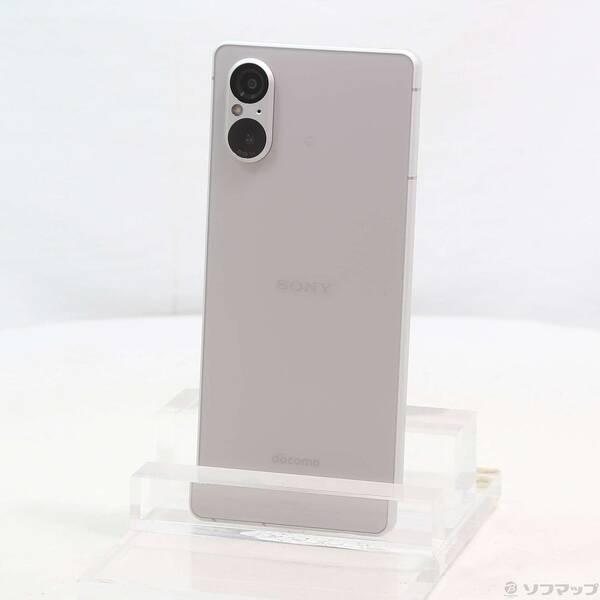 〔中古〕SONY(ソニー) Xperia 5 V 128GB プラチナシルバー SO-53D doc...