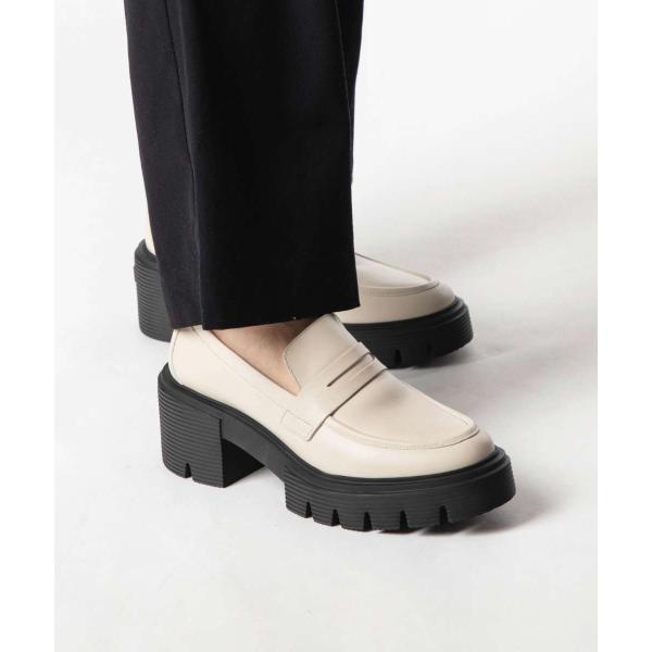 スチュアート ワイツマン STUART WEITZMAN SOHO LOAFER SB815 ローフ...