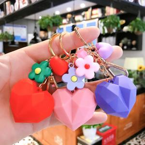 キーホルダー かわいい 小さい 軽い ストラップ 鍵 贈り物 象さん ハート シリコン 安い 飾り カバン 9a 5 う178 通販 Yahoo ショッピング