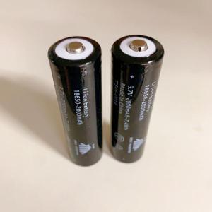 18650リチウムイオンバッテリー 充電池2本...の詳細画像1