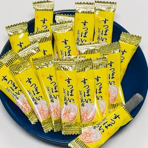すっぱいレモン昆布　８０ｇ　北海道産の昆布に爽快なレモンを利かせました