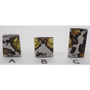 【通販限定】イミラック・パラサイト 約2.2〜2.3g　石鉄隕石 Imilac Pallasite Meteorite
