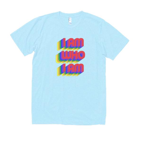 I AM WHO I AM　文字　Tシャツ　ライトブルー