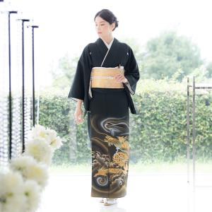 レンタル留袖 フルセット 高級正絹  留袖 レンタル 龍　TS-MI137　結婚式 母親 衣装 留袖 レンタル留袖 結婚式母親 親族 留袖 式典 叙勲 留袖｜ueyama
