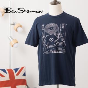 Ben Sherman ベンシャーマン グラフィック プリント Tシャツ 半袖 ダークネイビー リニアレコードプレーヤー オーガニックコットン シンプル プリント｜ukclozest