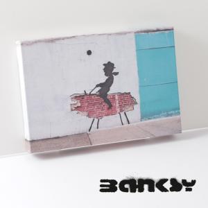 BANKSY CANVAS ART バンクシー キャンバスアート スモール 30cm × 21cm × 3.5cm Cow Boy Brickboy｜ukclozest