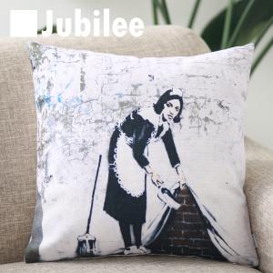 バンクシー Banksy クッションカバー Cushion Cover 北欧デザイン 45×45cm リネン 天然の麻で出来たハンドメイド メイドカーテン