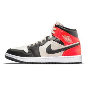 Jordan バッシュ スニーカー エアジョーダン WMS Air Jordan 1 Mid W シ...