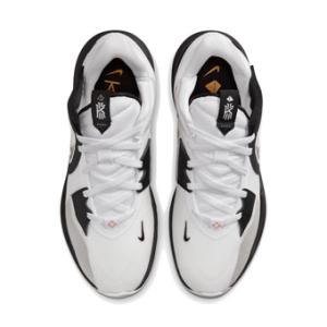 Nike バッシュ シューズ ナイキ カイリー...の詳細画像2