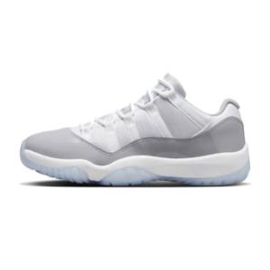 Jordan バッシュ スニーカー エアジョーダン Air Jordan 11 Retro Low ...