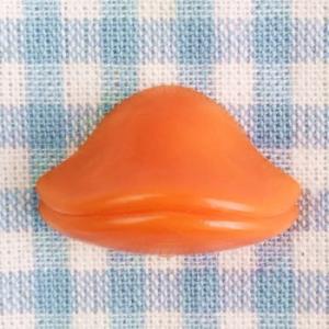 ぬいぐるみの口　プラ製アヒル口（とじ口タイプ）40×25×18ｍｍ　1個
