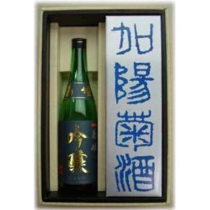 冷蔵便配送】【2025年製造分】菊姫 黒吟1800ml (化粧箱入) : 上質を