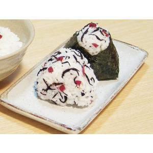 梅ひじき 220g やわらかく炊いた国産ひじきに和歌山県産のカリカリ梅をブレンド。 合成保存料合成着色料は使用せず、ふりかけやお料理にも。の商品画像