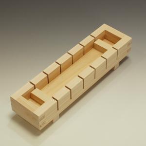 桧押し寿司型　七つ切り