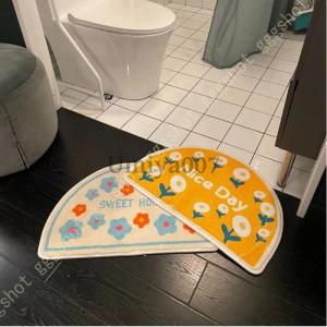 トイレマット ローズ 薔薇型 バラ柄 室内用 玄関マット キッチンマット