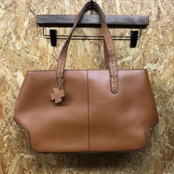 ※ブランド不明 ハンドバッグ 底が折り返しデザイン クローバーのチャーム付き 鞄 かばん カバン ブ...