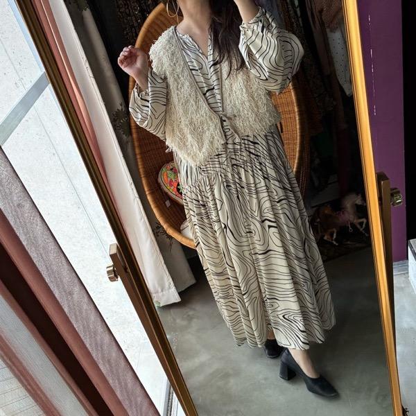 【18000→12600】CHIGNON(シニヨン)/モノトーンLINEギャザーOP