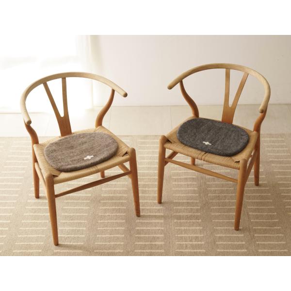 フェルト チェアーパッド　楕円　プラスマーク/椅子座布団