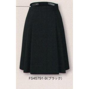 バックアップカイロポケット付ソフトプリーツスカート