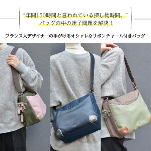 ZAZAリボンチャームショルダーバッグ 猫メダ...の詳細画像1