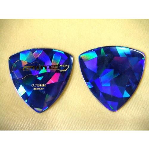 新品@ピック トライアングル ミディアム 5枚 .075mm ダイアモン＆パール シリーズ フェルナ...