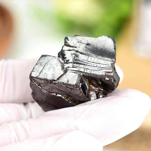 エリートシュンガイト ラフ 約22.9g 原石 ロシア産 カレリア共和国産 高純度 シュンガ石 シル...