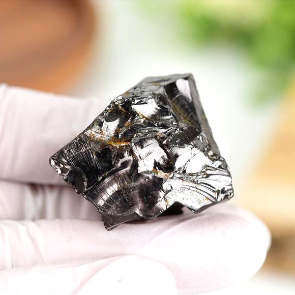 エリートシュンガイト ラフ 約24.7g 原石 ロシア産 カレリア共和国産 高純度 シュンガ石 シル...