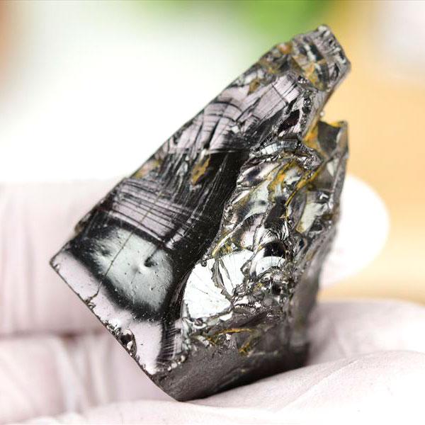 エリートシュンガイト ラフ 約29.3g 原石 ロシア産 カレリア共和国産 高純度 シュンガ石 シル...