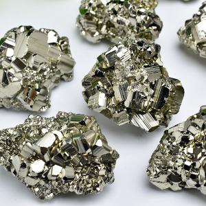 大きめサイズ 水晶 クラスター (約3.52kg) 原石 ブラジル コリント産