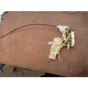 ｂＢ TA-NCP31 ドアロックソレノイド Z 1NZ-FE 8M6     199270