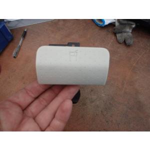 モコ DBA-MG33S ドリンクホルダー S R06A ZSU     運転席側 215183